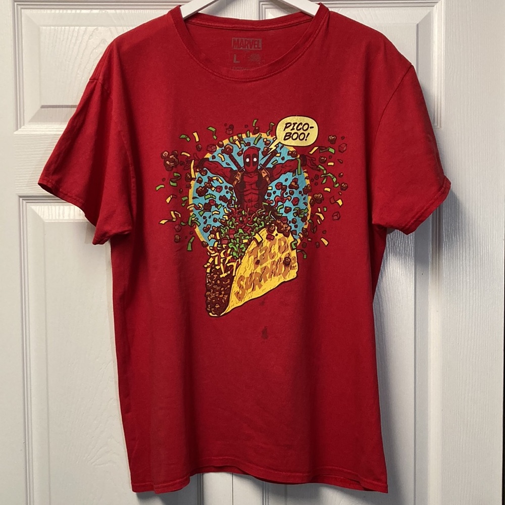 Marvel Dead Pool Taco T-Shirt